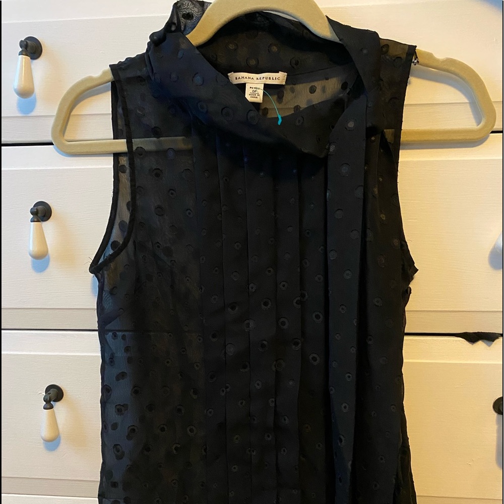Banana Republic sheer tank blouse